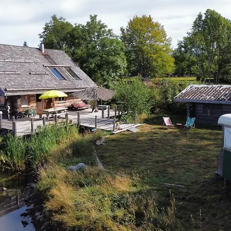 Chalet En Rondins De Bois * Picherande
