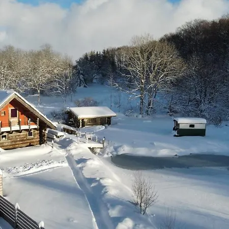 Chalet En Rondins De Bois Alpstuga Picherande
